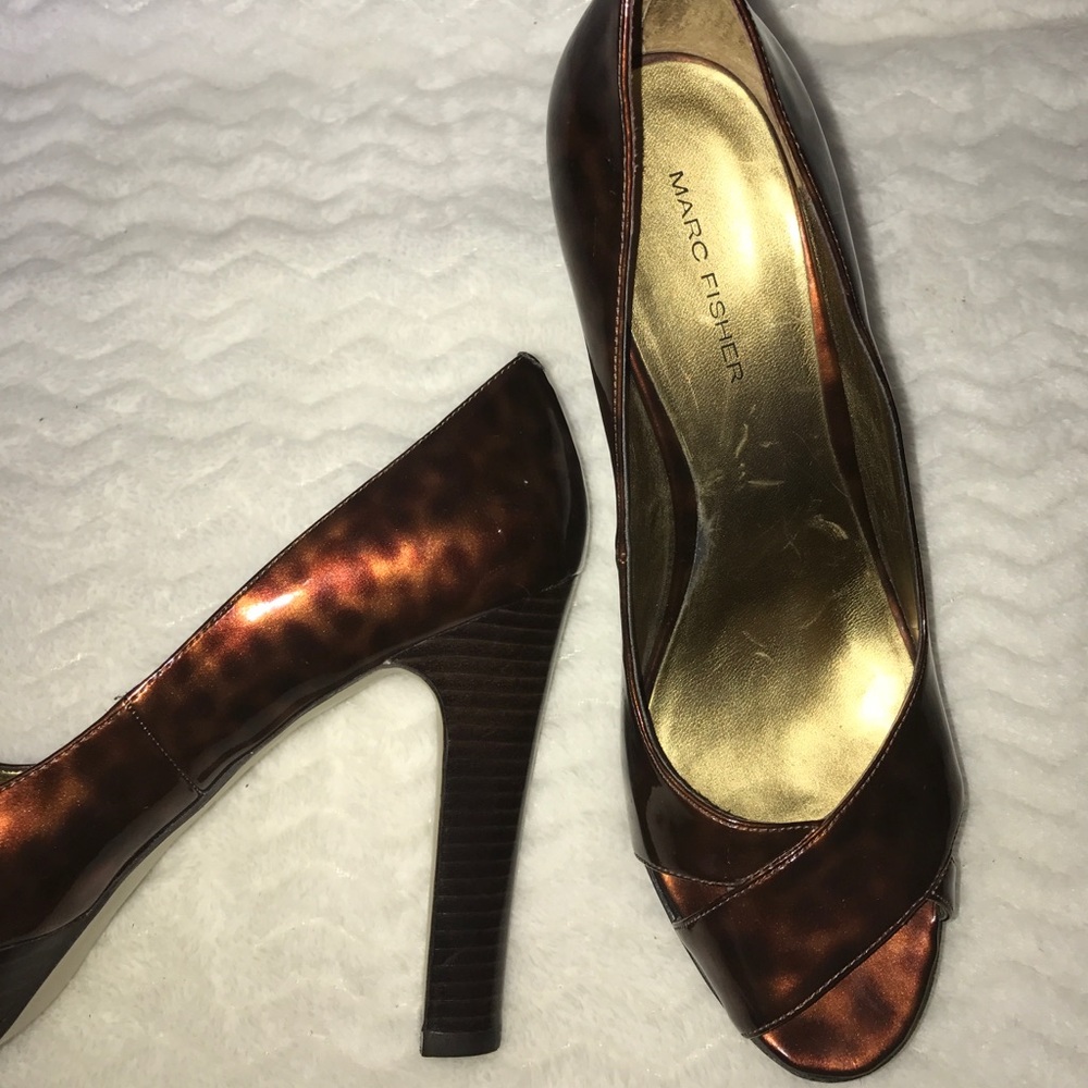 Marc Fisher Brown Tortoise Print Platform Heels Size 7.5 - Picture 8 of 8